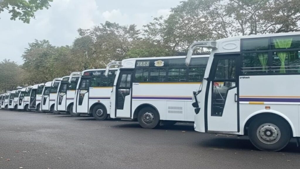 Interstate luxury buses parked during an ongoing strike protesting unfair tax collection by Tamil Nadu and Karnataka authorities.