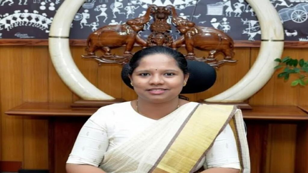 District Collector urging voters to exercise their franchise in local body elections